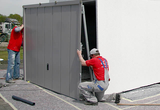 Müssen Bei Alte Garagentore Die Sicherheit Nachgerüstet Werden? Wichtige Fakten für Eigentümer und Mieter
