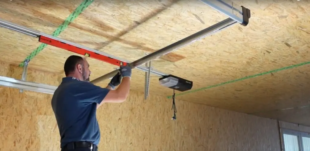 Elektrisches Garagentor Motor Zu Motor Auf Lampe – Die perfekte Lösung für moderne Garagentorsysteme