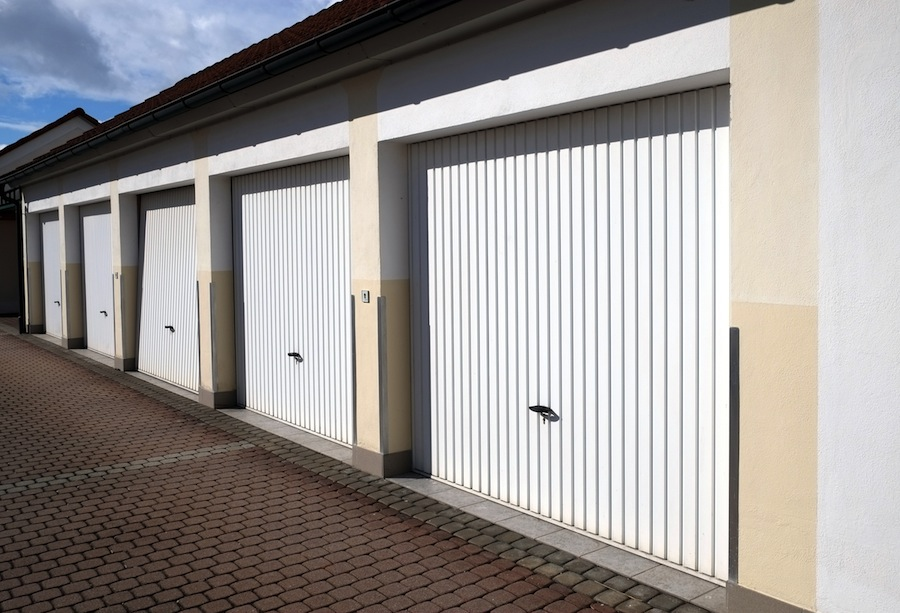 Garagentor Rahmen verzogen – Haftet Mieter oder Vermieter? Wichtige Fakten zur Verantwortung und Schadensregulierung