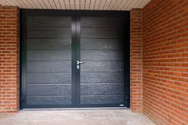Fenster Und Tür In Garagentor Einbauen