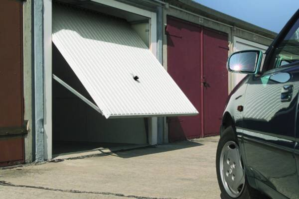 Garagentor Oder Garagentore Was Ist Preiswerter