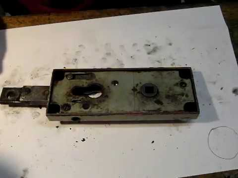 Garagentor Schloss lässt sich nicht öffnen – So lösen Sie das Problem schnell