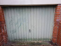 Garagentor Schlüssel lässt sich nicht drehen – Ursachen & Lösungen