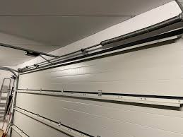 Hörmann Garagentor Schliesst Nicht Komplett – Ursachen & schnelle Lösungen